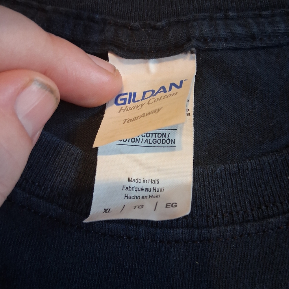 Gildan Heavy Cotton Black T-Shirt